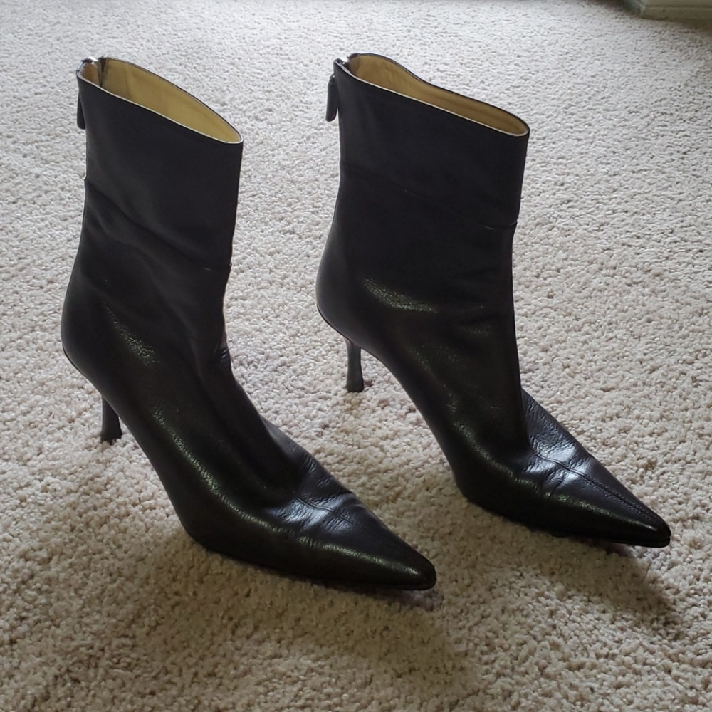 Authentic Gucci Brown Leather Zip Ankle Boots 9B